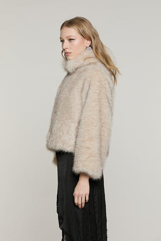 Pelliccia DANGELA eco manica lunga con ganci - RDA2605009012 - Relish Autunno/Inverno 2026