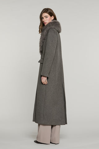 Cappotto SAVING lungo manica lunga con patte + tasche con collo ecopelliccia staccabile - RDA2605112019 - Relish Autunno/Inverno 2026