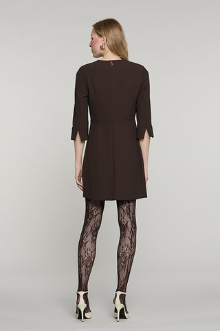 Abito NAPIER corto manica 3/4 con spacchetto sc. Incrocio + dett.bottoni + pieghe - RDA2609006010 - Relish Autunno/Inverno 2026