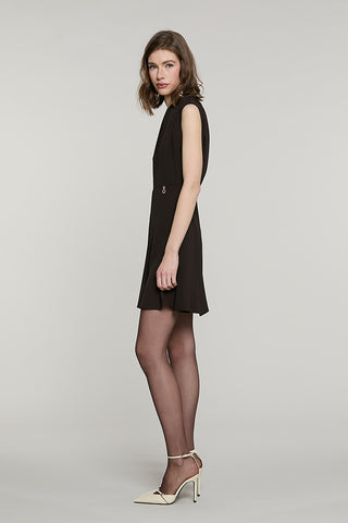 Abito LEMKE corto senza maniche con pieghe + goccia schiena + gonna campana - RDA2609006031 - Relish Autunno/Inverno 2026