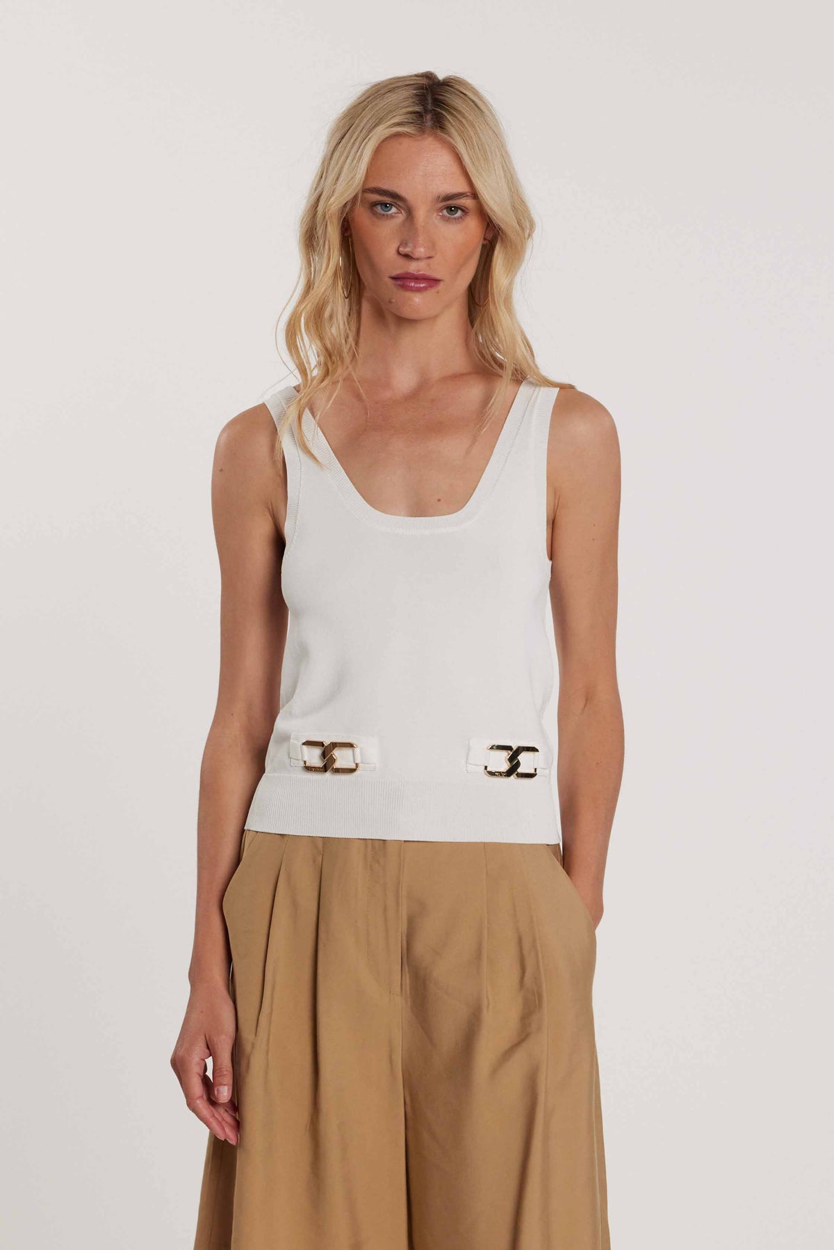 Canotta JANNI con patte più passante logo art. RDP2602067007 Donna Relish Primavera Estate 2026