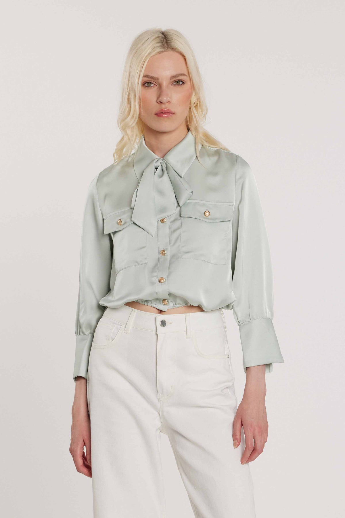 Camicia CAMPBEL corta maniche lunghe con polsi a punta più tasche più fusciacca più elastico sul fondo art. RDP2603009039 Donna Relish Primavera Estate 2026