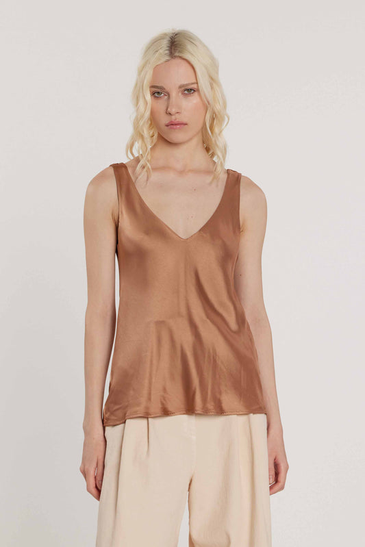 Top SIK doppio scollo a V raso art. RDP2603034071 Donna Relish Primavera Estate 2026