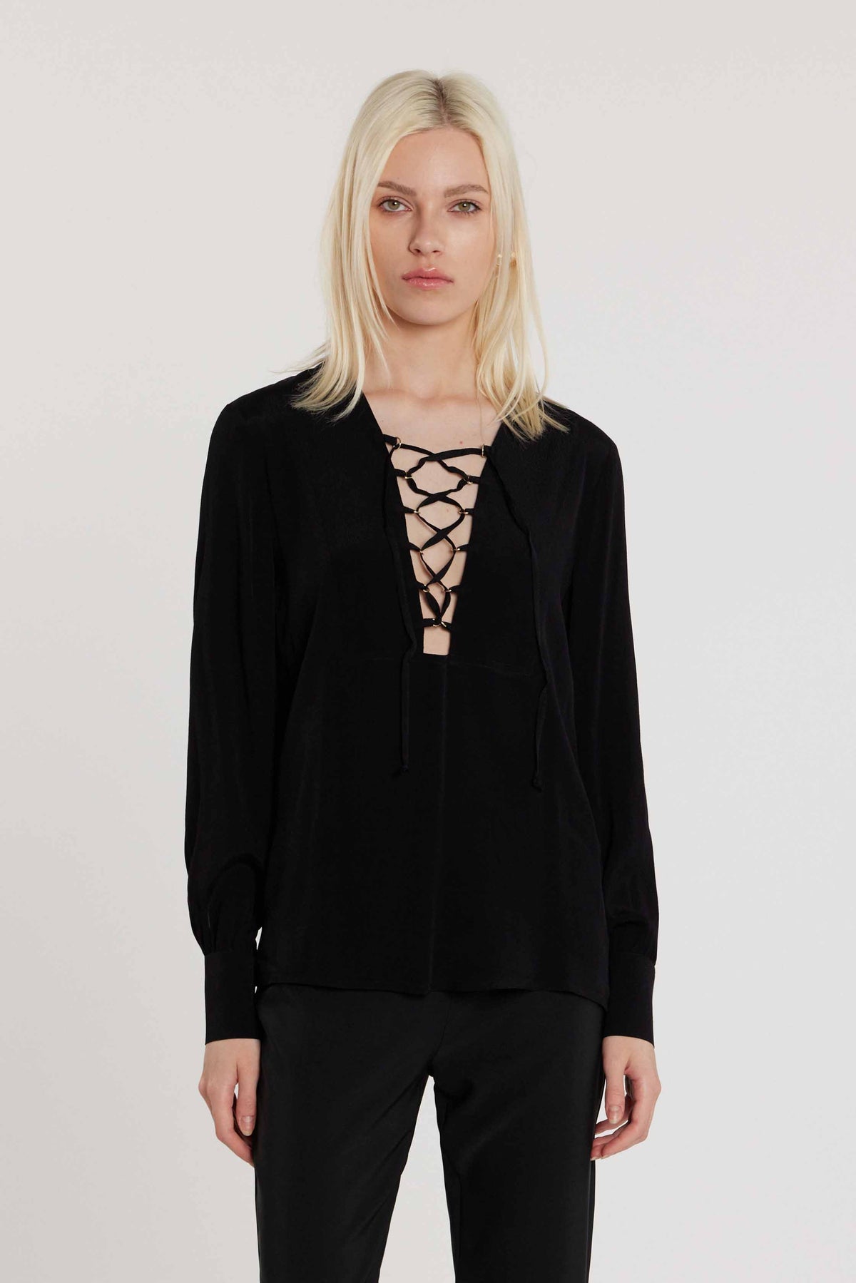 Blusa CYRILL maniche lunghe con stringhe al collo art. RDP2603055064 Donna Relish Primavera Estate 2026