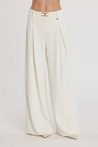 Pantalón ROJER de tiro alto palazzo con cinturón más presilla con logo más pliegues art. RDP2607006026 Mujer Relish Primavera Verano 2026