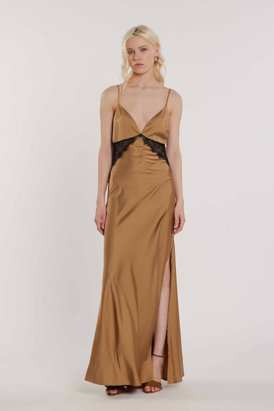 Abito KEIRA lungo smanicato con inserti pizzo più spacco art. RDP2609009019 Donna Relish Primavera Estate 2026