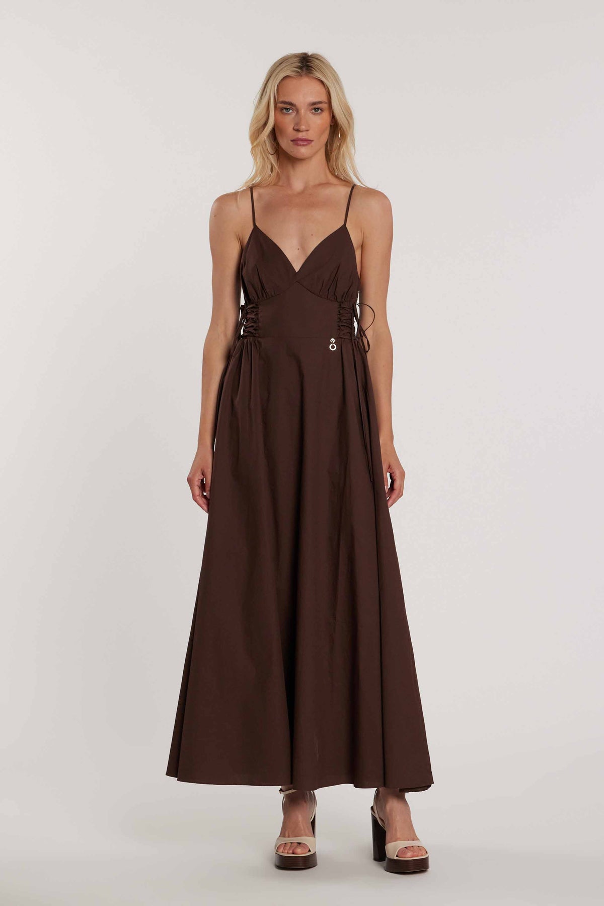 Abito MESSY lungo smanicato con punto smok più stringhe art. RDP2609033024 Donna Relish Primavera Estate 2026