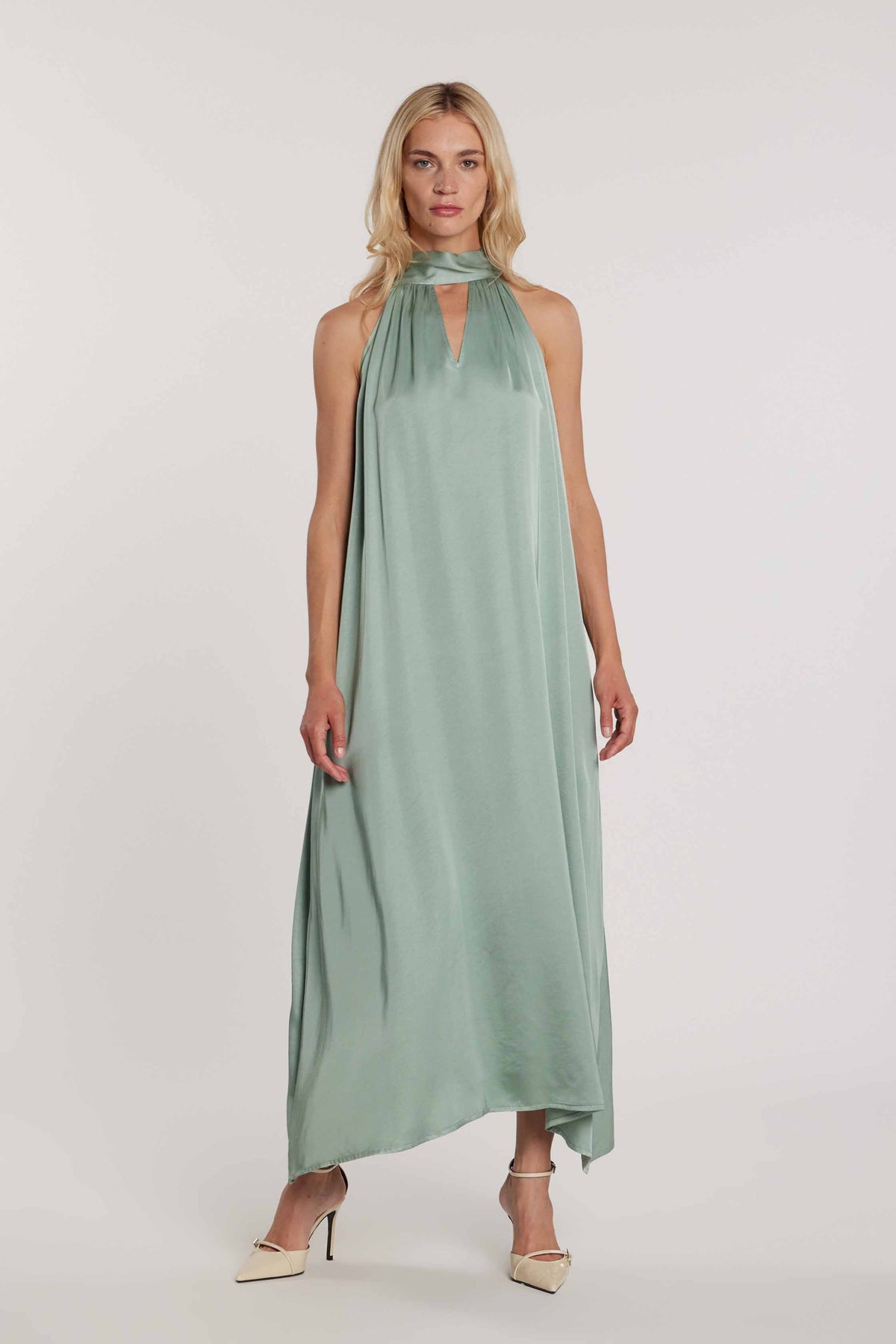 Abito FIOKKO lungo smanicato scollo americana con goccia a V più fusciacca collo art. RDP2609055005 Donna Relish Primavera Estate 2026