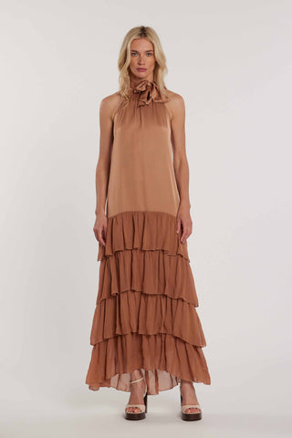 Abito MORELL lungo smanicato scollo americana con apertura sulla schiena più fusciacca più balza art. RDP2609055006 Donna Relish Primavera Estate 2026