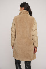 Piumino ecopelliccia ROUKE MIDI LENGTH FAUX FUR COAT WITH PADDED SLEEVES Rino & Pelle Autunno Inverno 2024/25 Sand