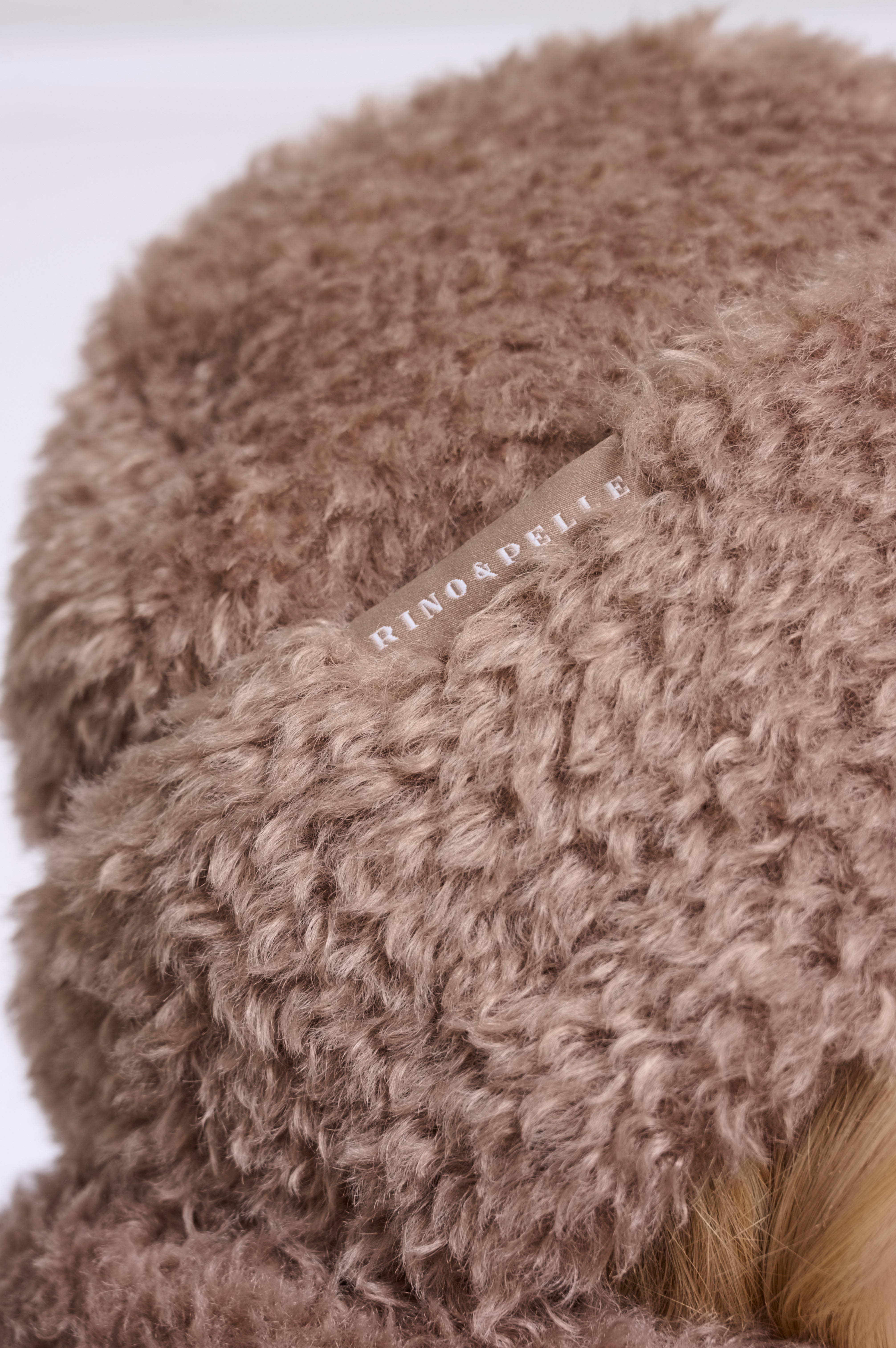Berretto donna art. Saito Rino & Pelle Mocha latte