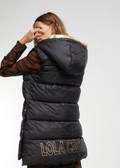 Gilet Midi Imbottito Con Dettagli Oro - Lola Casademunt Autunno/Inverno 2024/25 - LF2401009