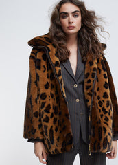 Cappotto Corto In Pelliccia Con Stampa Animalier - Lola Casademunt Autunno/Inverno 2024/25 - LF2401010