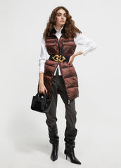 Gilet Midi Metallizzato Con Collo In Pelliccia - Lola Casademunt Autunno/Inverno 2024/25 - LF2401026