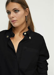 Camicia basic in popeline NERO  - Lola Casademunt Autunno/Inverno 2024/25 - LF2415001